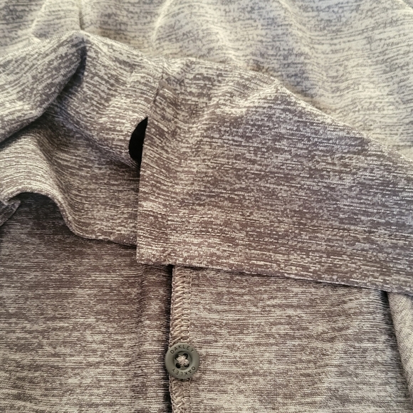 Oakley Men's Gray Polo Shirt. Size L - Picture 5 of 11